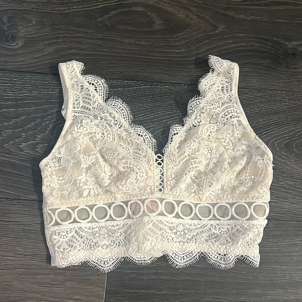 Victoria’s Secret White Lace Top
